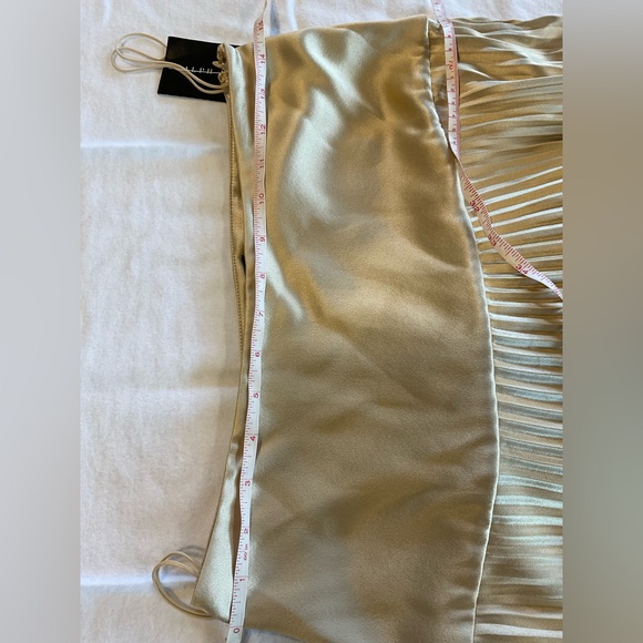 RALPH LAUREN Black Label Gold Silk Pleated Skirt - Picture 9 of 10